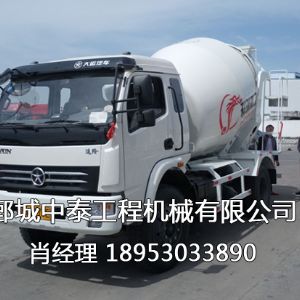 中泰8方搅拌车